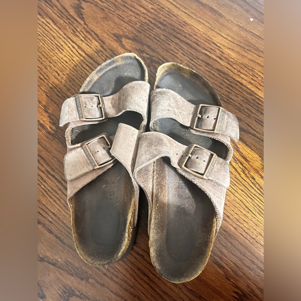 Arizona Birkenstocks slip on sandals